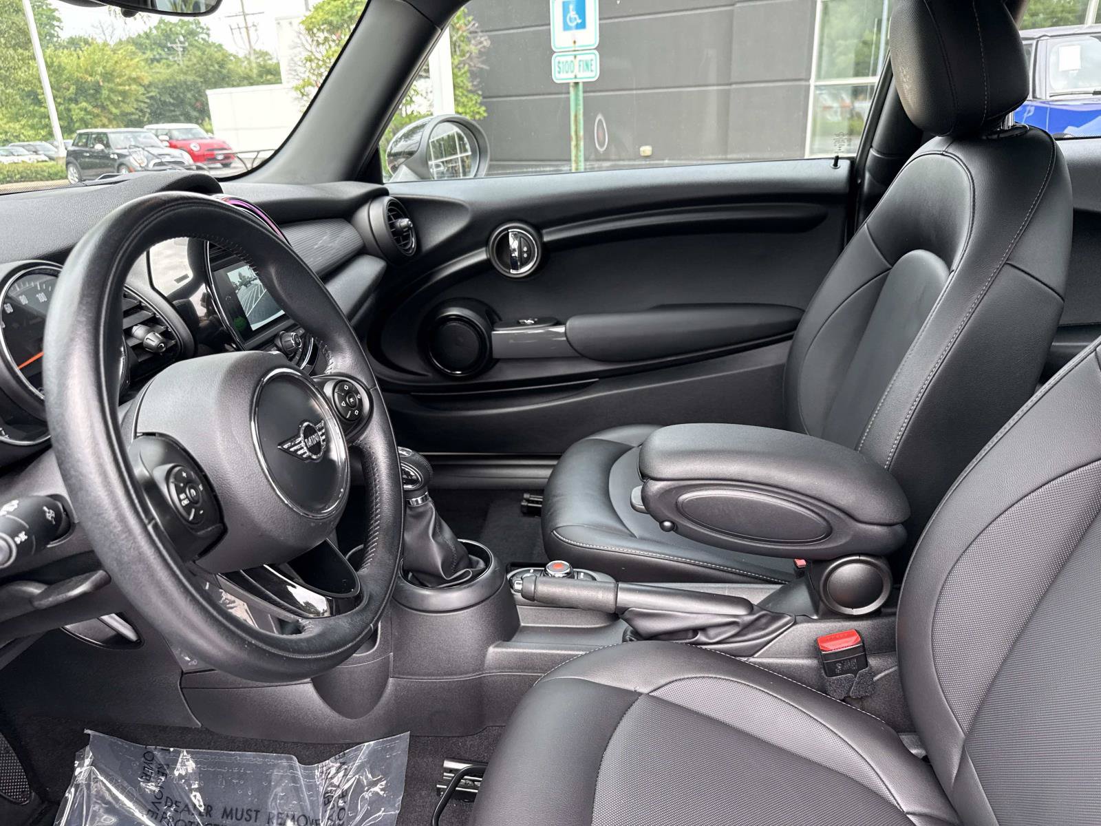 Used 2019 MINI Cooper 2-Door Hardtop FWD image 17
