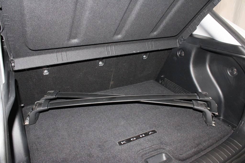 Used 2025 Hyundai Kona SEL FWD image 16