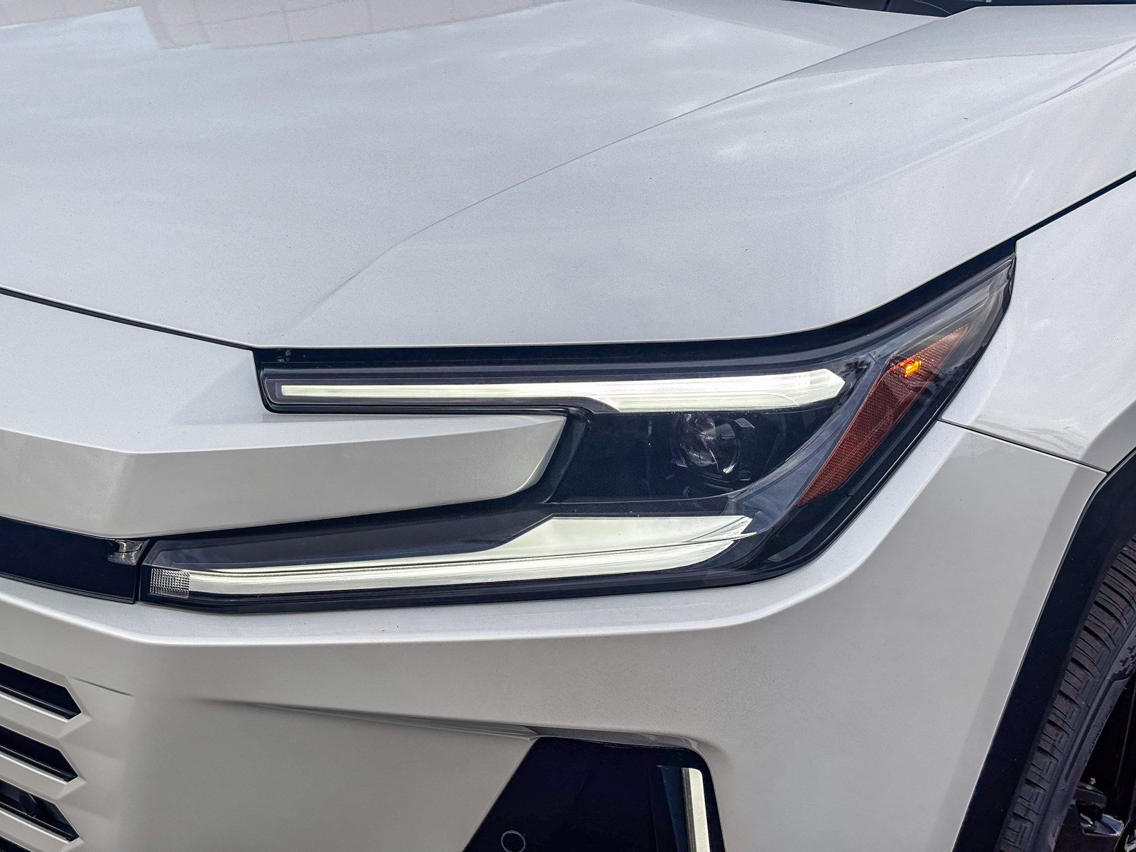 New 2026 Toyota RAV4 XSE AWD/4WD image 9
