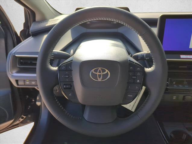 Certified 2026 Toyota Prius XLE FWD image 15