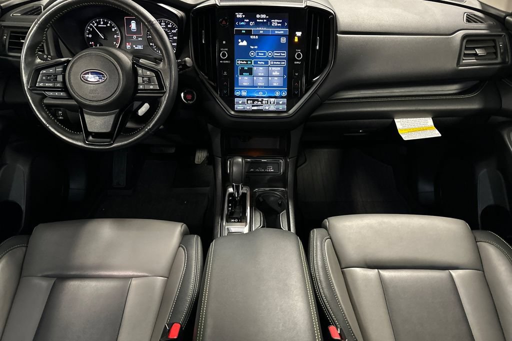 Used 2023 Subaru Ascent Onyx Edition AWD/4WD image 5