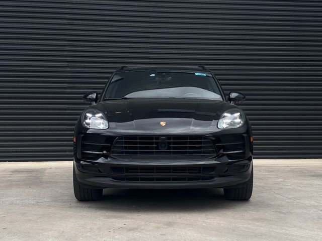 Certified 2021 Porsche Macan image 10