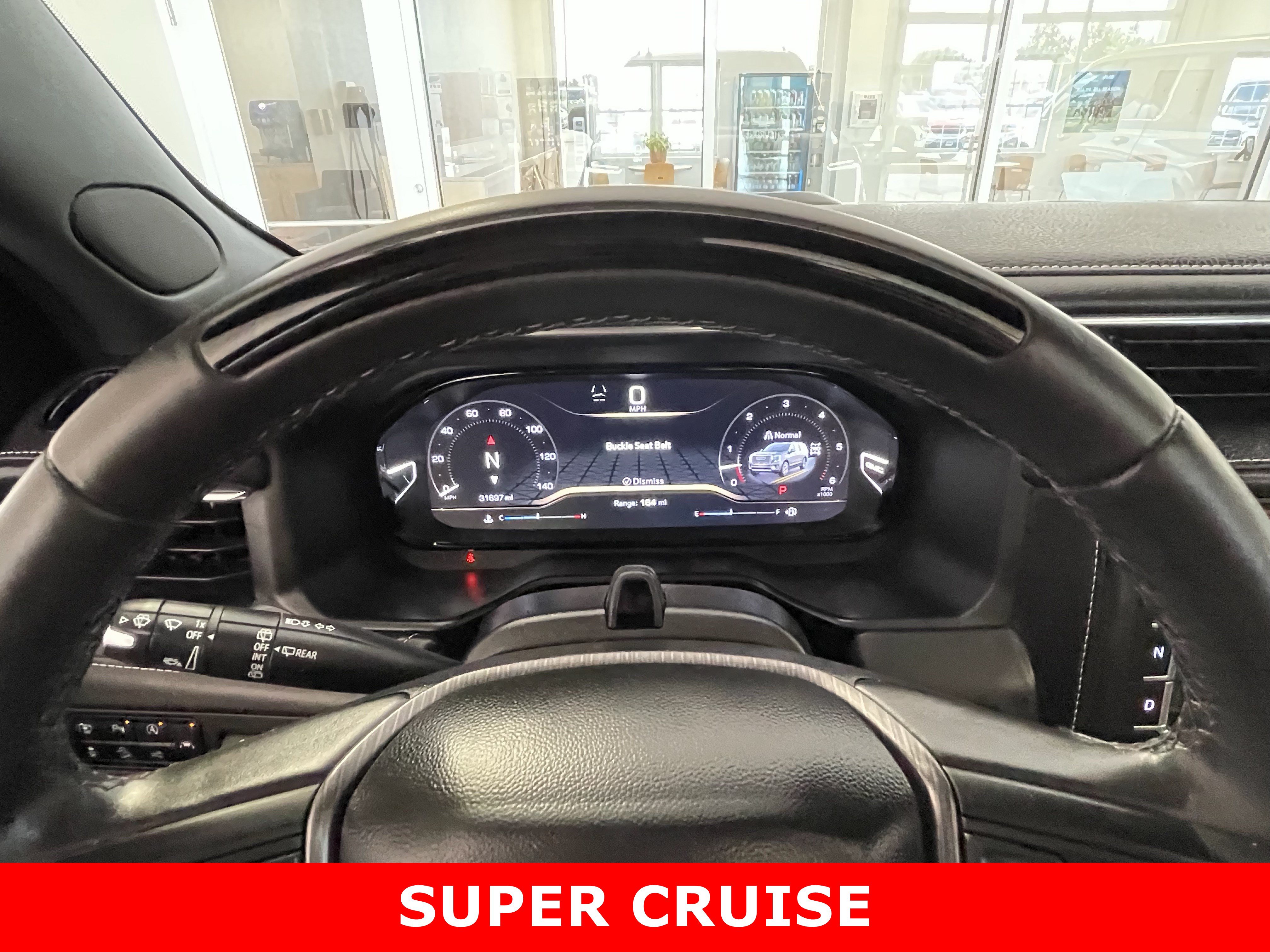 Certified 2023 GMC Yukon Denali Ultimate w/ LPO, Floor Liner Package AWD/4WD image 32