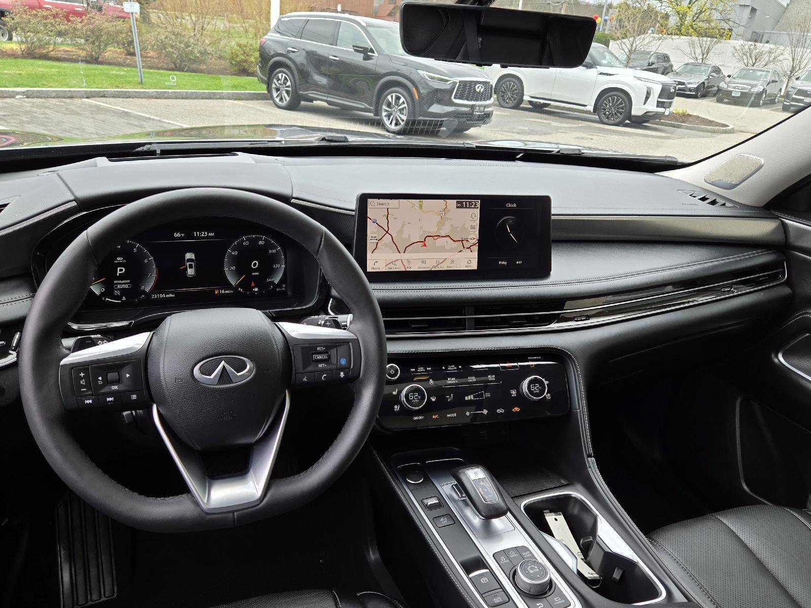 Certified 2023 INFINITI QX60 Luxe w/ Vision Package image 10