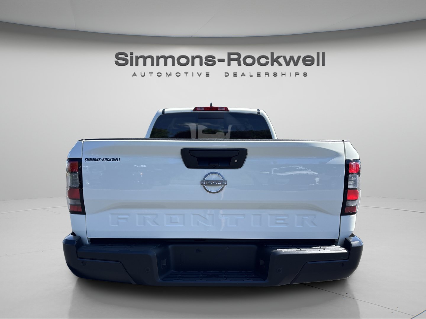 Used 2026 Nissan Frontier S RWD image 4