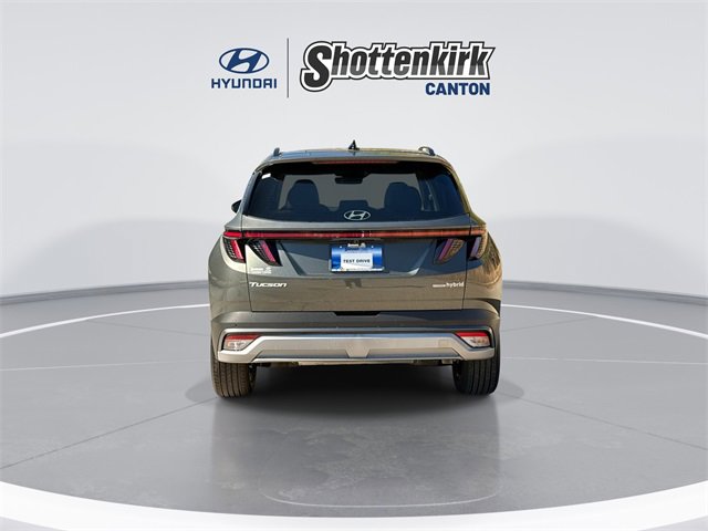Used 2025 Hyundai Tucson Limited image 7