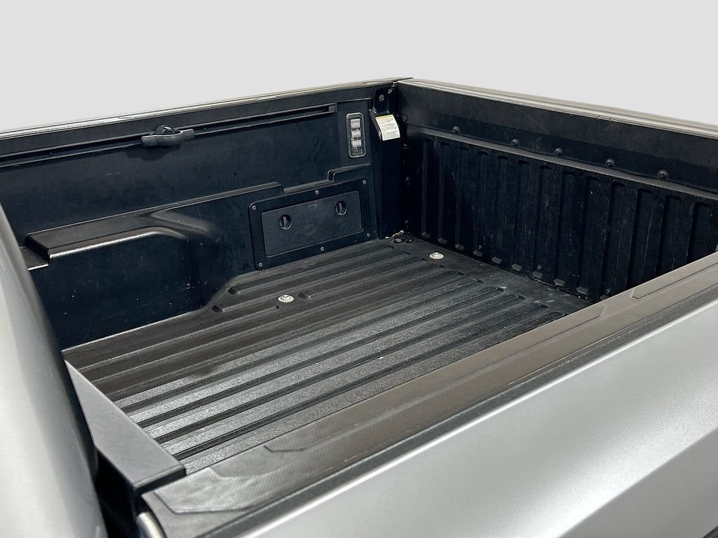 Used 2022 Toyota Tacoma SR5 AWD/4WD image 21