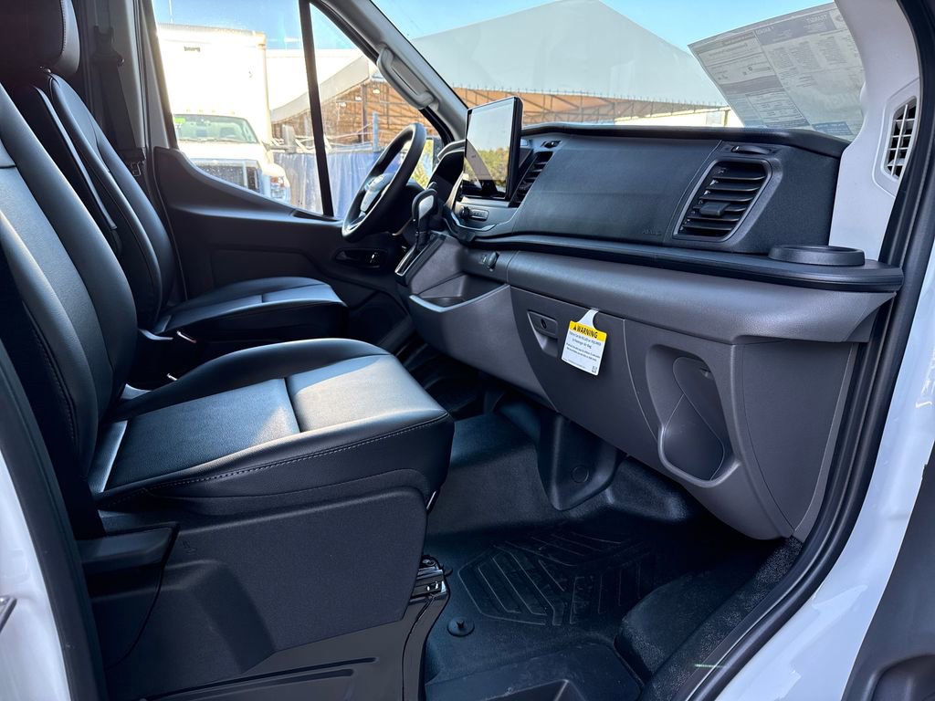 New 2026 Ford Transit 250 148 Medium Roof w/ Load Area Protection Package image 22