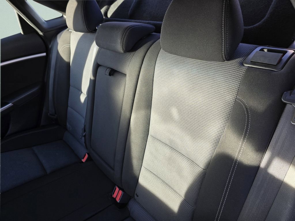 Used 2016 Hyundai Elantra GT image 27