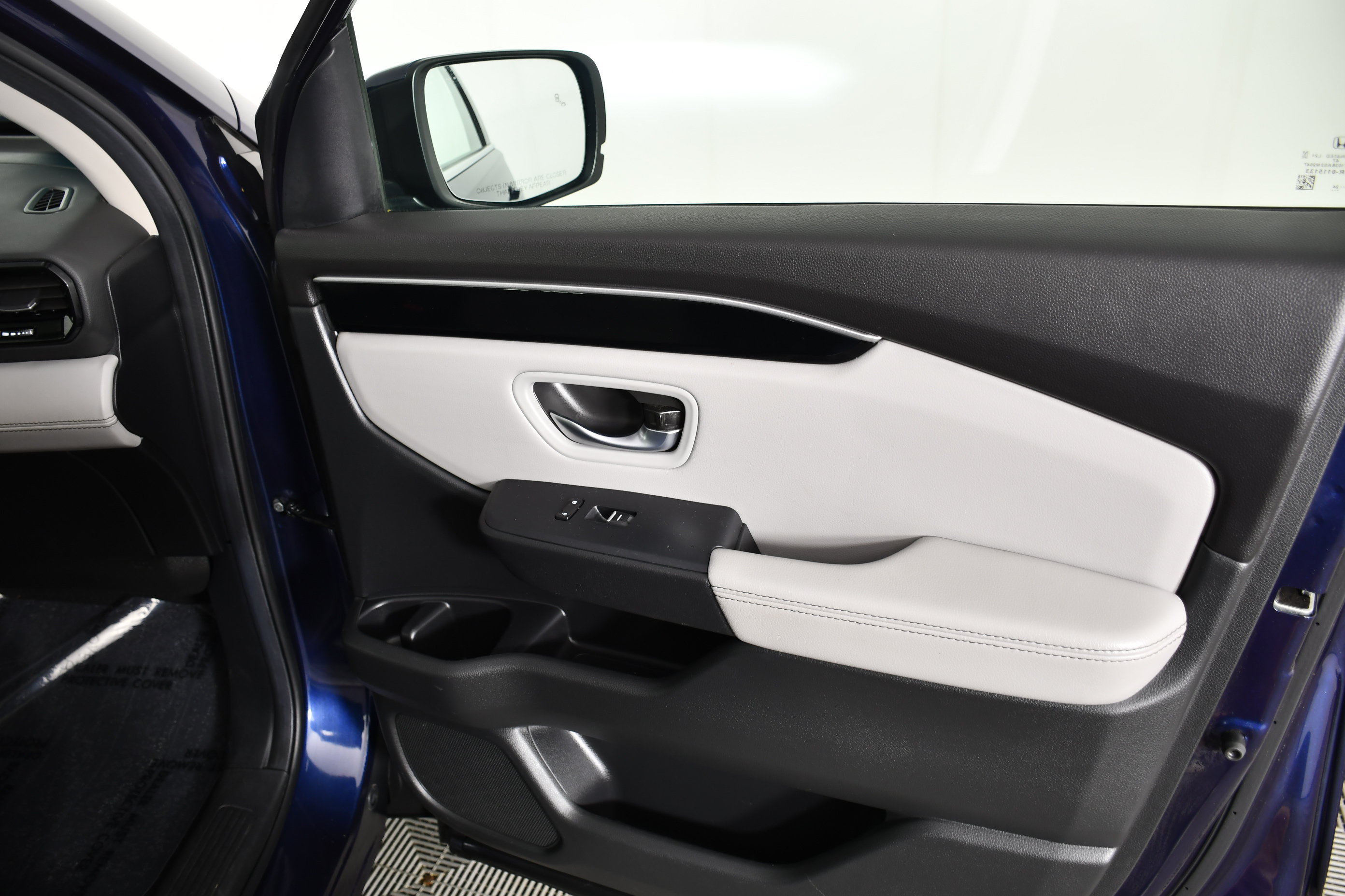 Used 2025 Honda Pilot Touring image 40