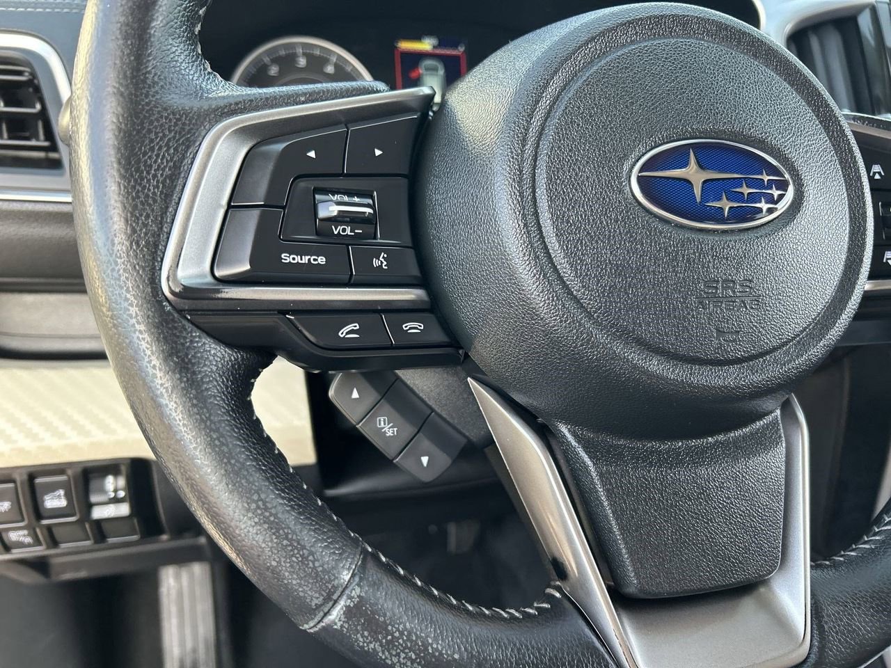 Used 2022 Subaru Ascent Premium w/ Convenience Package AWD/4WD image 20