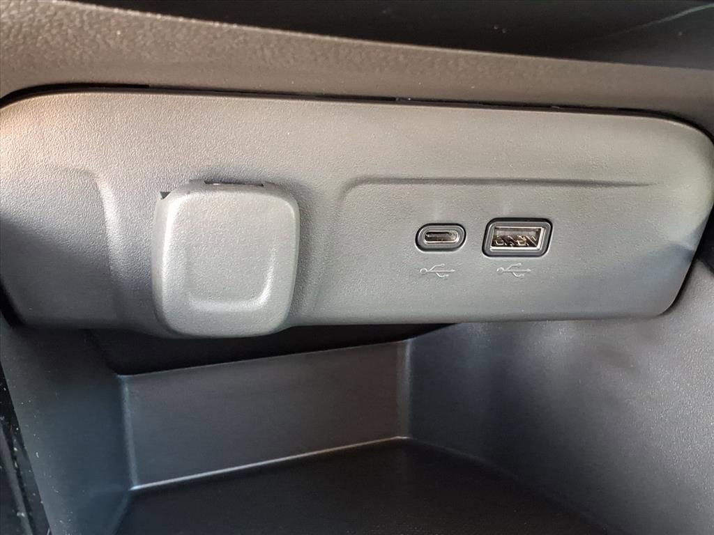 New 2025 Chevrolet Trax LT w/ Driver Confidence Package image 21