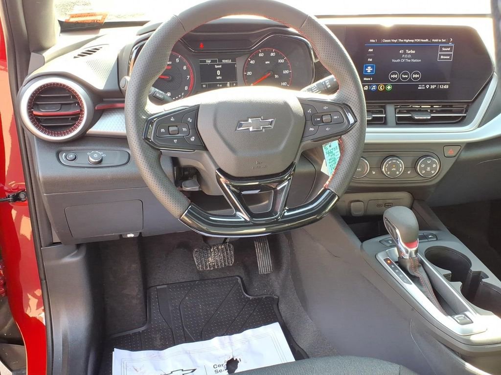 New 2026 Chevrolet Trax RS w/ Sunroof Package image 15