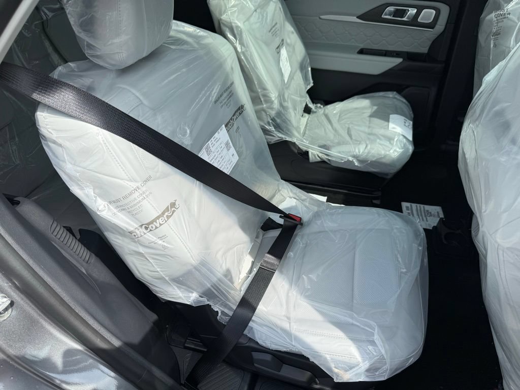 New 2026 Ford Explorer Platinum w/ LUX Leather Package AWD/4WD image 59