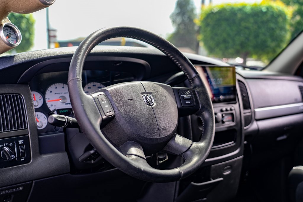 Used 2005 Dodge Ram 1500 Truck 2WD Quad Cab image 15