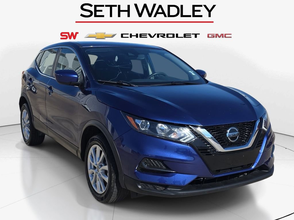 Used 2022 Nissan Rogue Sport S image 1