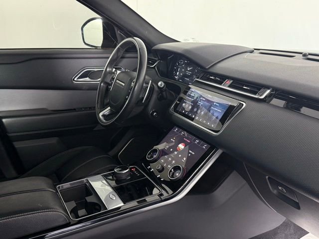 Certified 2019 Land Rover Range Rover Velar R-Dynamic SE image 15