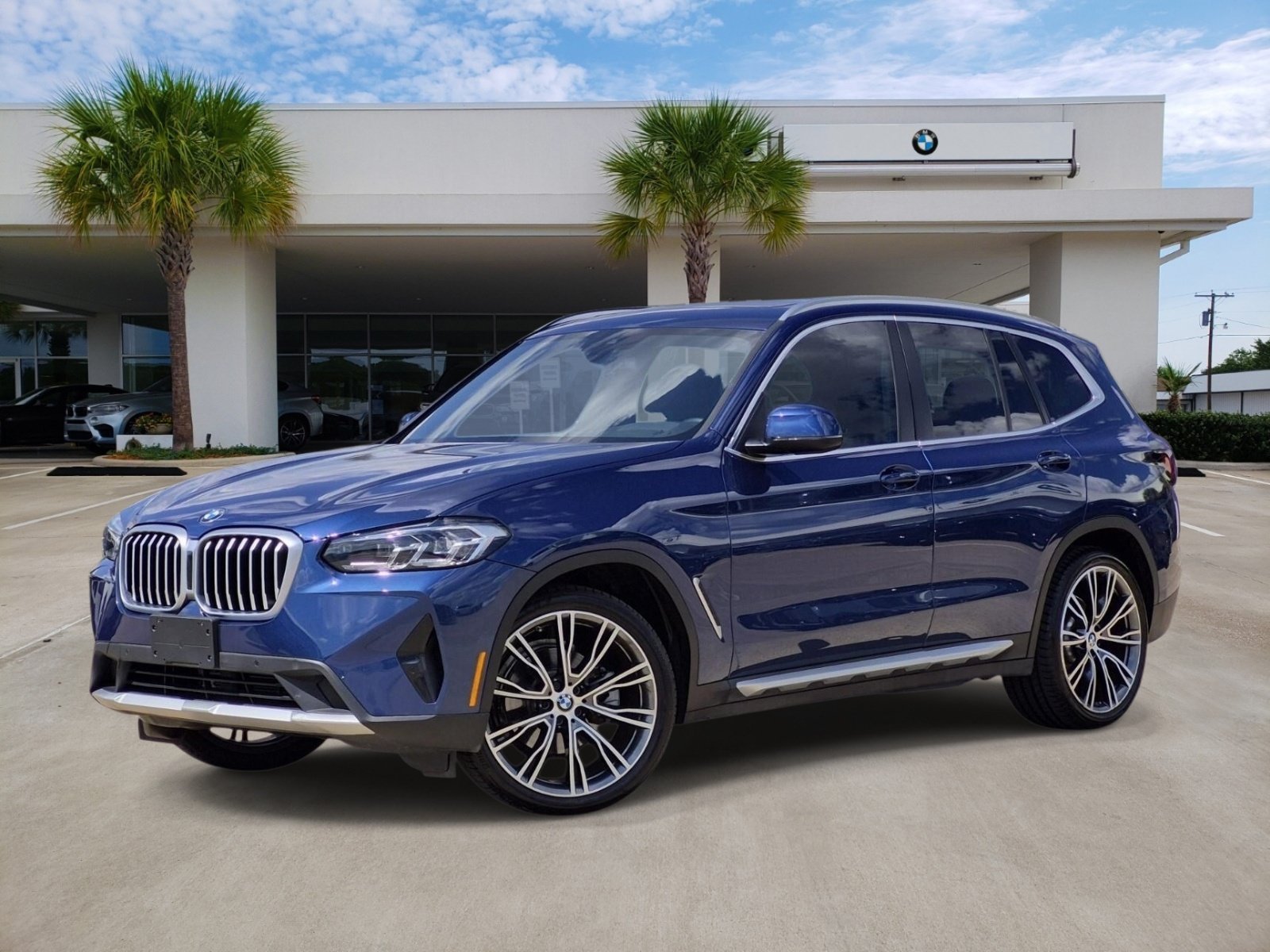 Used 2023 BMW X3 sDrive30i w/ Convenience Package RWD image 1