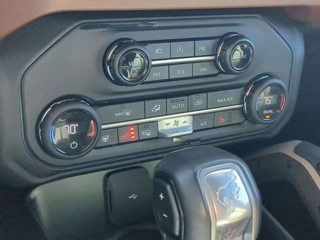 Used 2024 Ford Bronco Outer Banks image 11