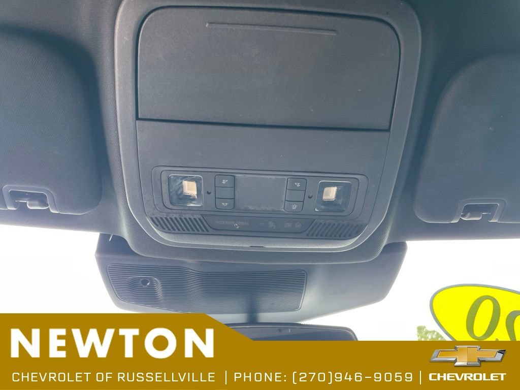 Used 2020 Ford Explorer XLT w/ Equipment Group 202A RWD image 19