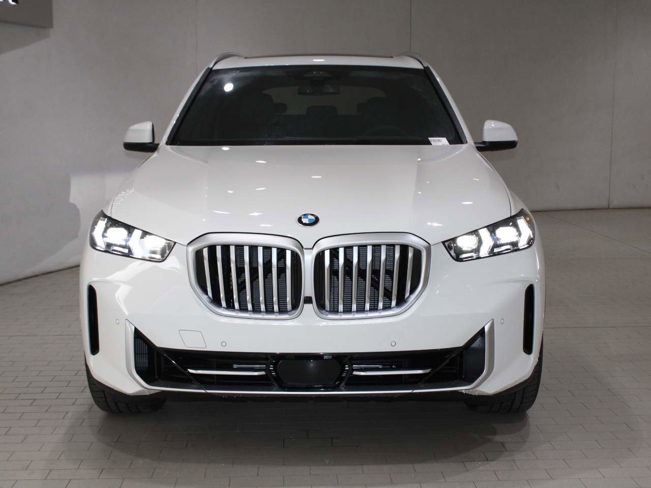 Certified 2026 BMW X5 xDrive40i AWD/4WD image 9