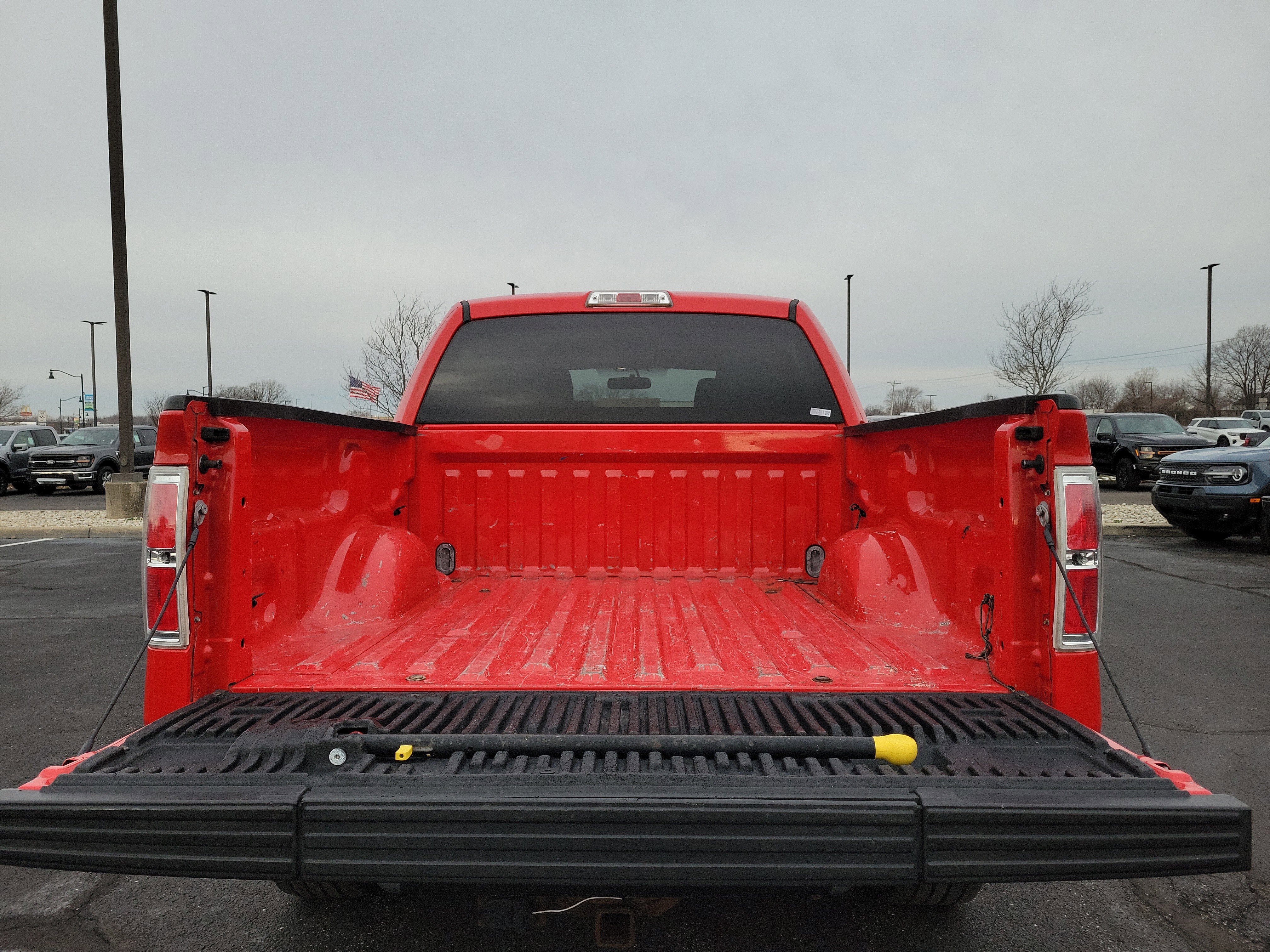 Used 2012 Ford F150 XLT w/ XLT Chrome Pkg image 9