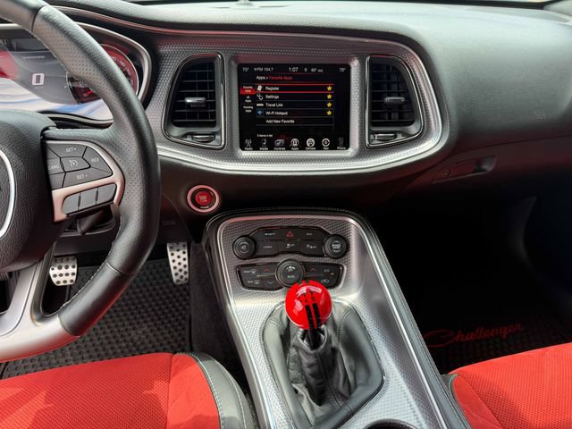 Used 2015 Dodge Challenger SRT Hellcat RWD image 28