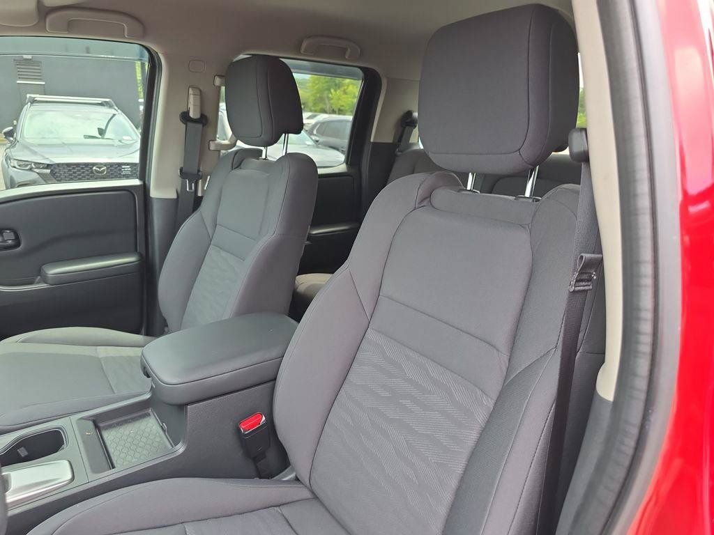 Used 2022 Nissan Frontier S w/ Technology Package AWD/4WD image 20