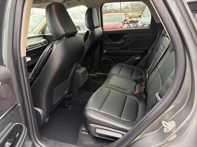 New 2026 Lincoln Corsair Premiere image 7