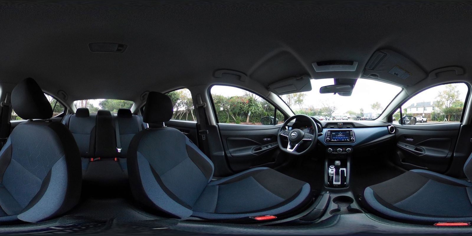 Used 2025 Nissan Versa SV image 40