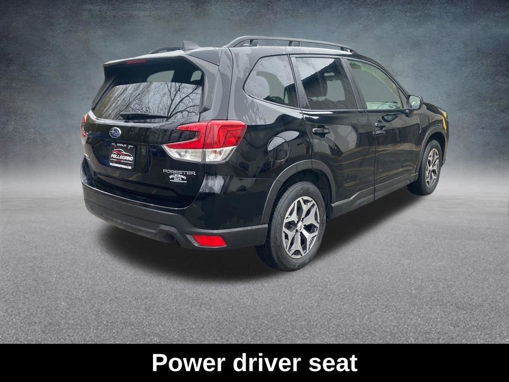 Used 2023 Subaru Forester Premium AWD/4WD image 6