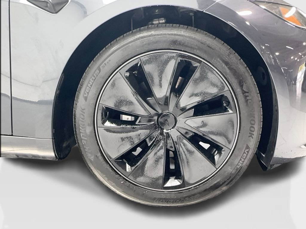 Used 2025 Tesla Model 3 Long Range AWD/4WD image 39