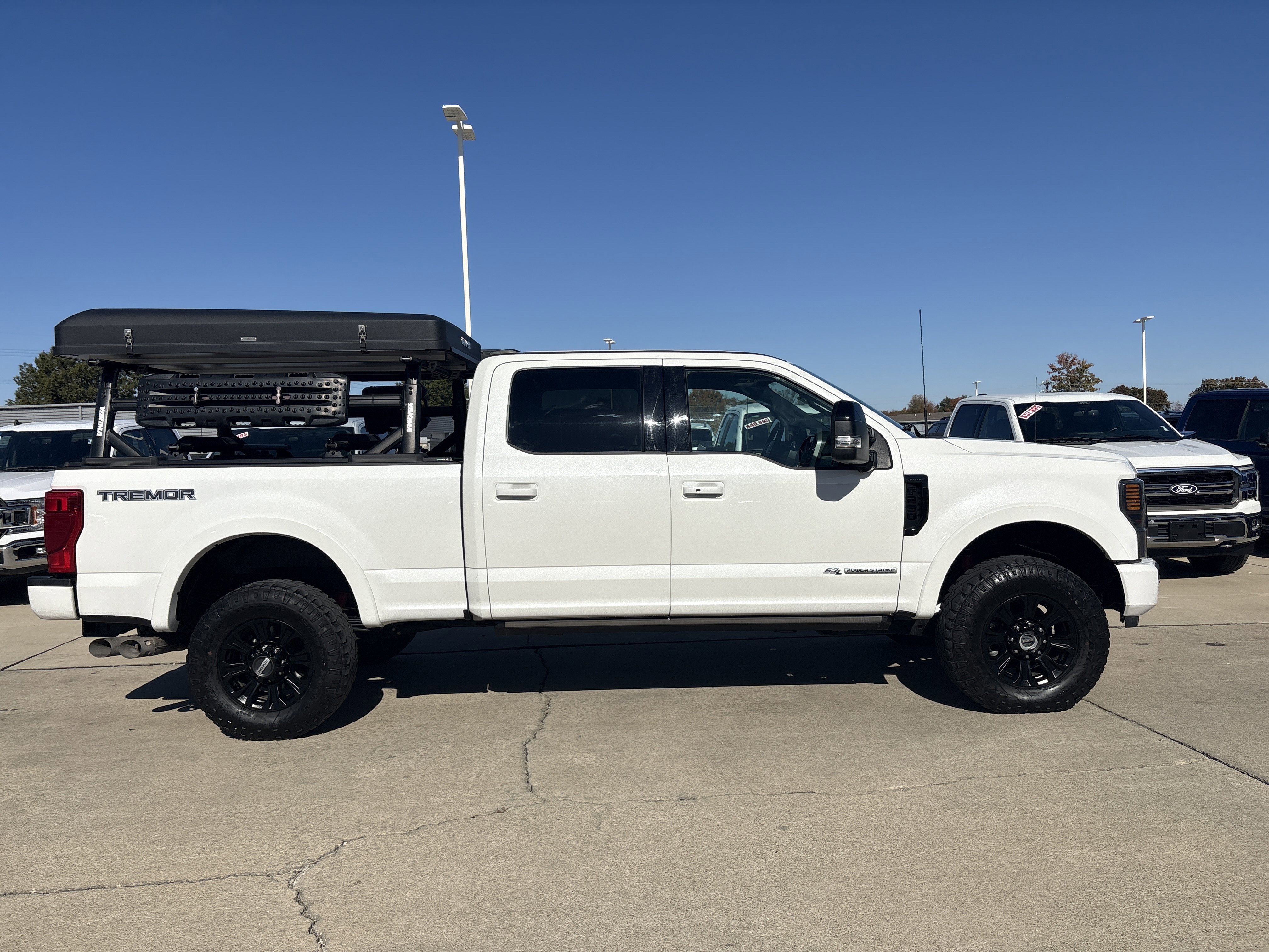 Used 2022 Ford F250 Lariat w/ Tremor Off-Road Package AWD/4WD image 3