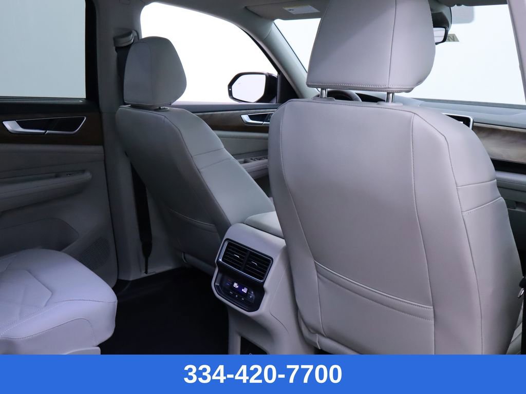 New 2025 Volkswagen Atlas Cross Sport SEL Premium R-Line image 19