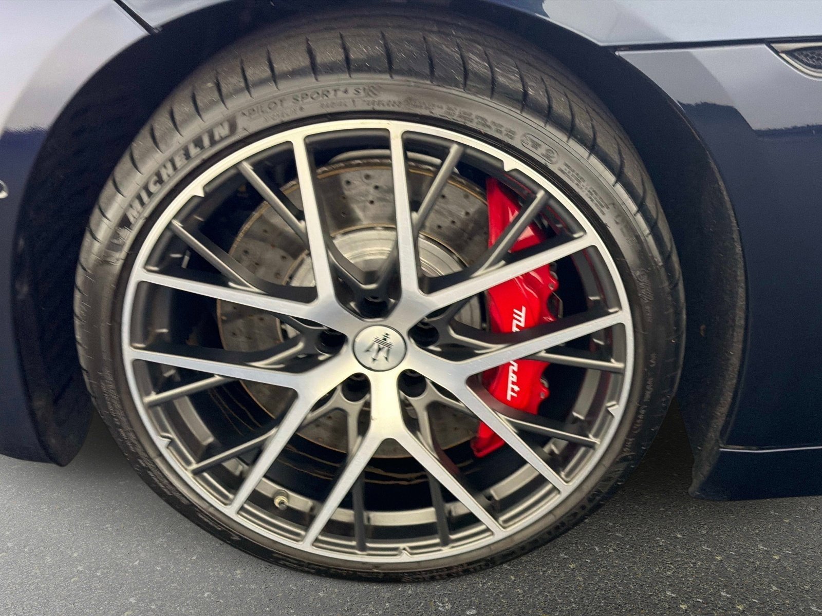 Used 2024 Maserati GranTurismo Trofeo image 11