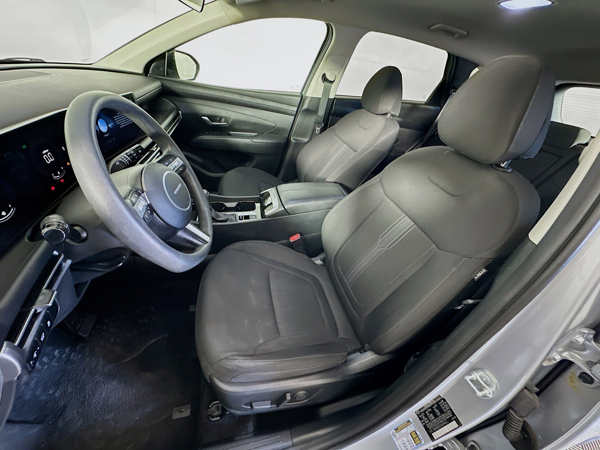 Used 2025 Hyundai Tucson SEL image 13