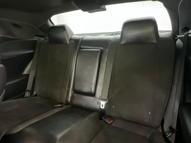 Used 2018 Dodge Challenger SXT Plus RWD image 5