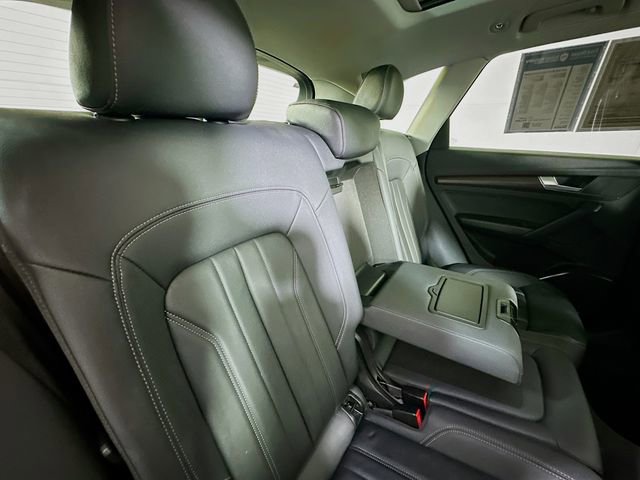 Used 2023 Audi Q5 2.0T Premium w/ Convenience Package image 28