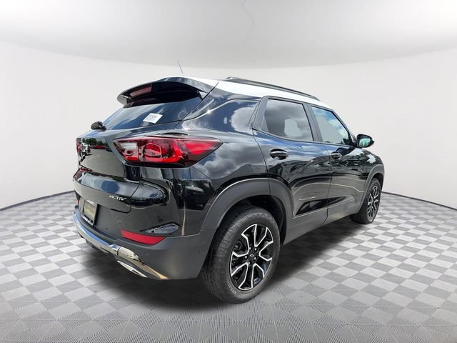 Used 2025 Chevrolet TrailBlazer ACTIV w/ Driver Confidence Package FWD image 5