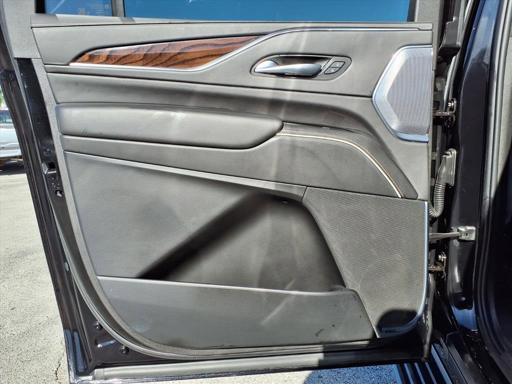 Used 2022 Cadillac Escalade ESV Sport Platinum image 23