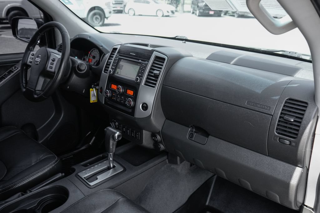 Used 2018 Nissan Frontier PRO-4X w/ Pro-4x Luxury Package AWD/4WD image 36