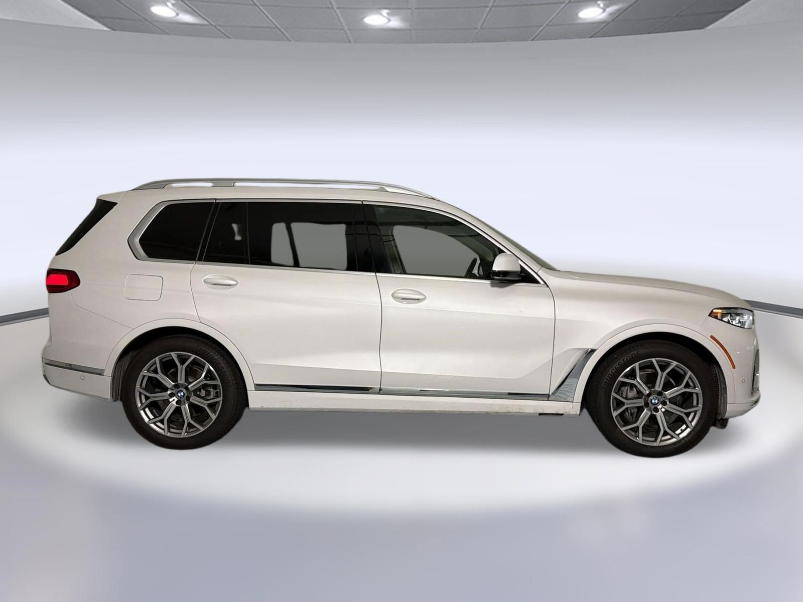 Used 2020 BMW X7 xDrive40i w/ Premium Package AWD/4WD image 8