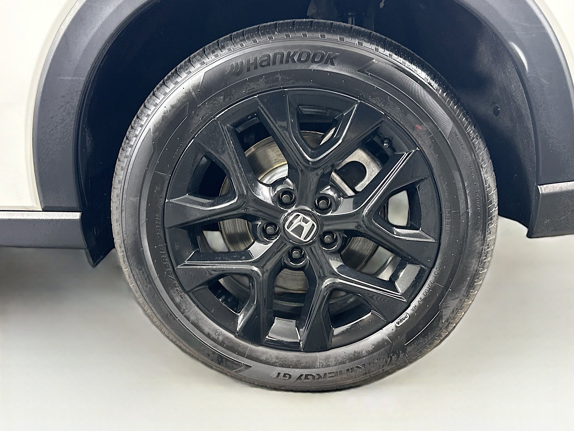 Used 2025 Honda HR-V Sport image 11