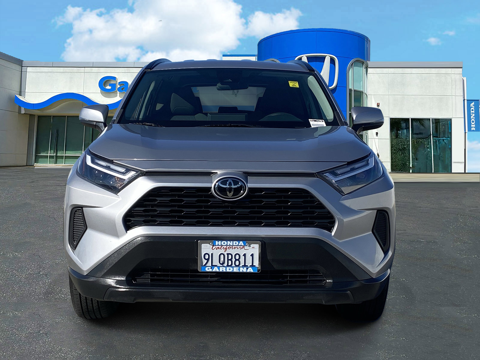 Used 2024 Toyota RAV4 XLE video 2