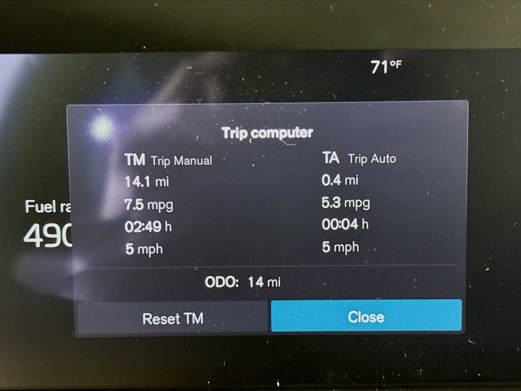 New 2026 Volvo XC90 B6 Plus w/ Protection Package Premier image 12