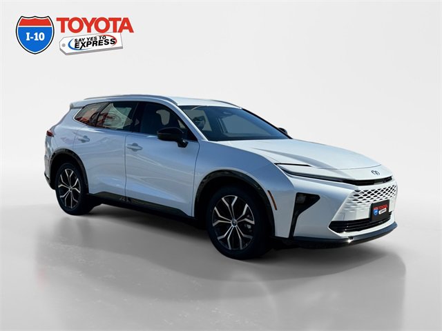 Used 2025 Toyota Crown Signia XLE image 7