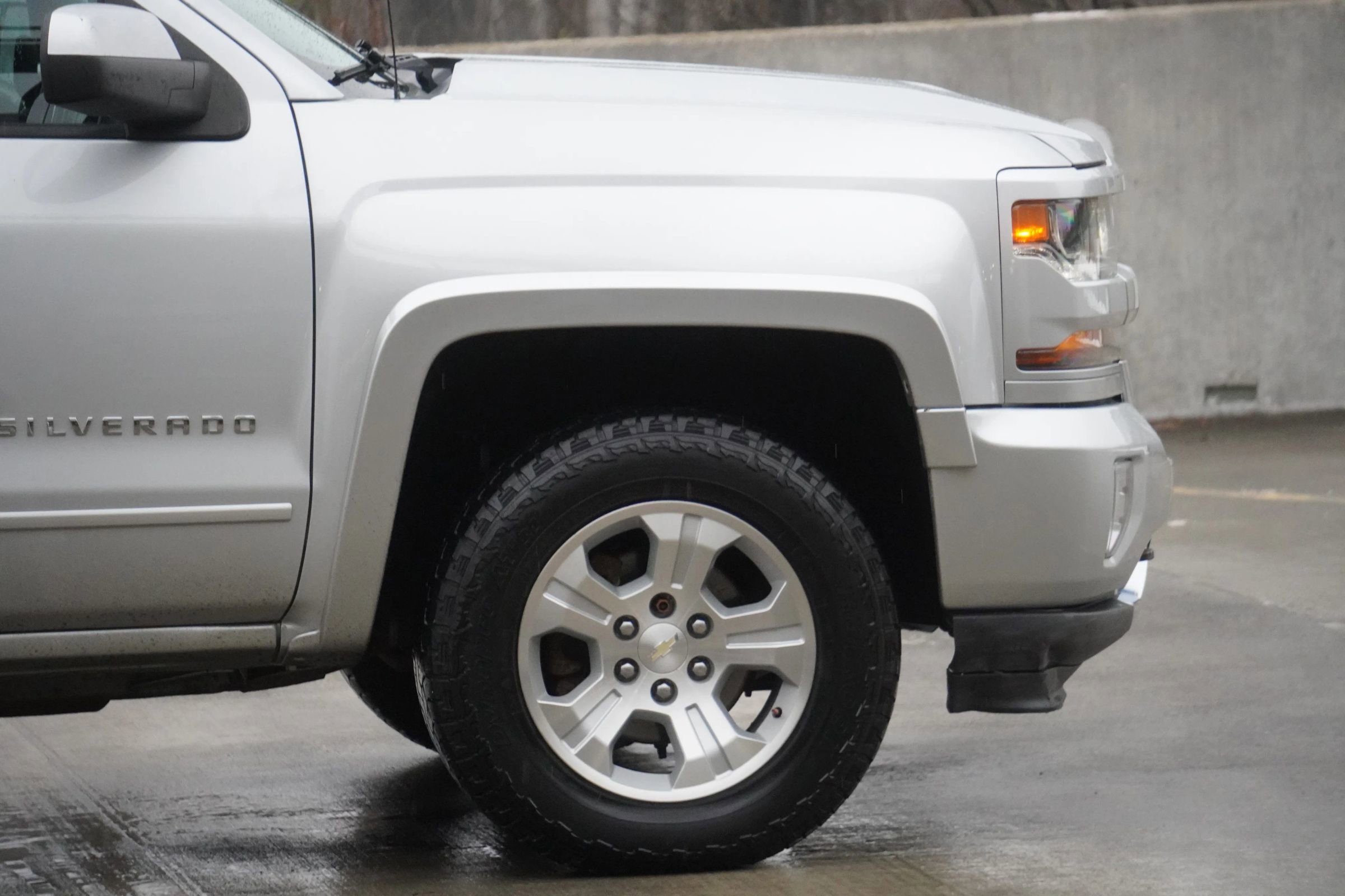 Used 2016 Chevrolet Silverado 1500 LT w/ All Star Edition image 24