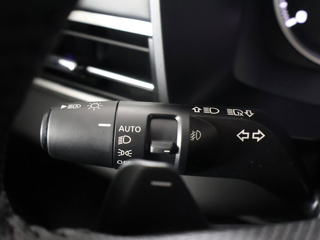 New 2026 Mitsubishi Outlander SE FWD image 42