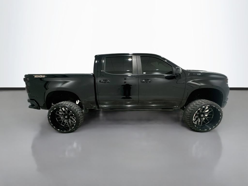 Used 2022 Chevrolet Silverado 1500 LT Trail Boss w/ Convenience Package II AWD/4WD image 8