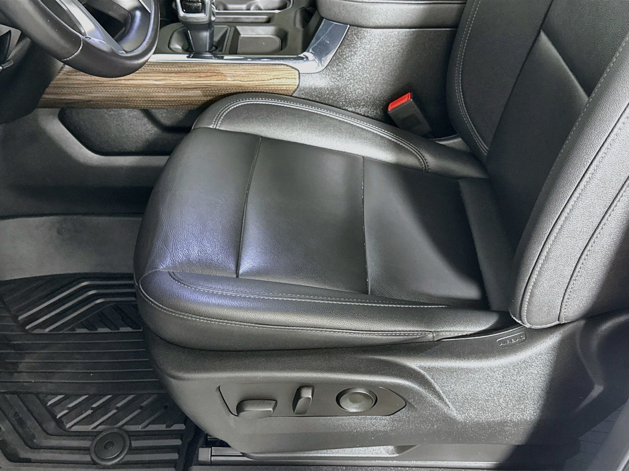Used 2023 Chevrolet Silverado 1500 RST w/ All Star Edition Plus AWD/4WD image 21